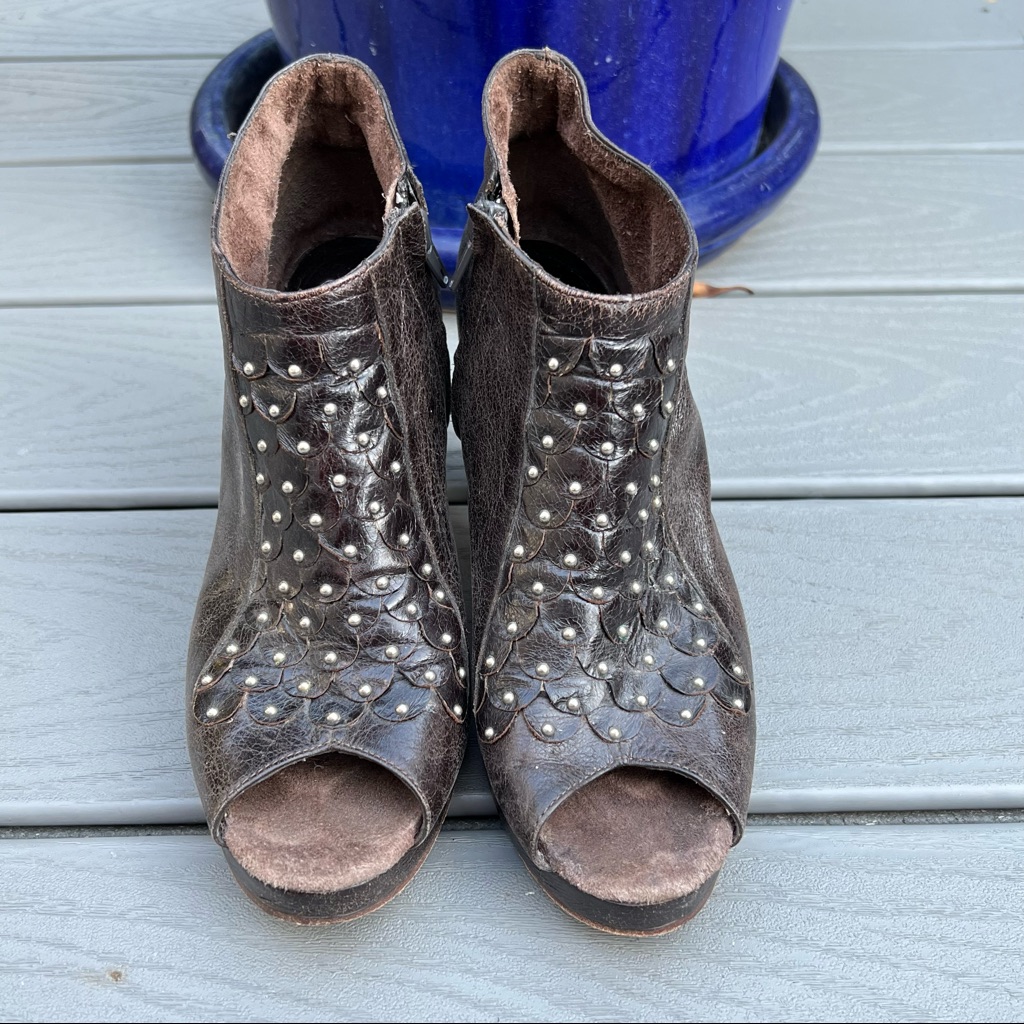 Calleen Cordero Peep Toe Bootie Scallop Studded Detail Distressed Brown